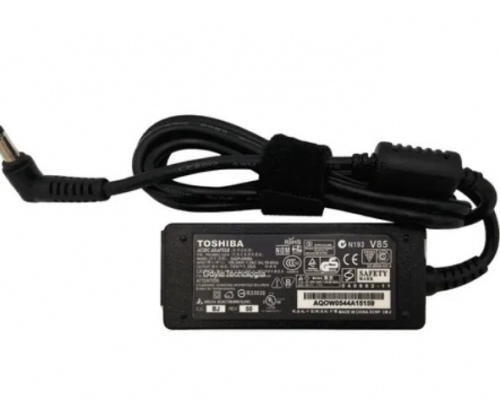 Toshiba 19V 1.58a